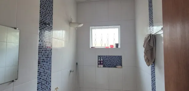 Casa com 3 Quartos à venda, 250m² no Região dos Lagos, Brasília