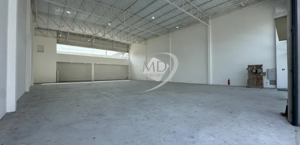 Loja / Salão / Ponto Comercial para alugar, 590m² no Vila João Ramalho, Mauá