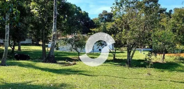 Fazenda / Sítio / Chácara com 3 Quartos à venda, 80550m² no Vale das Pedrinhas, Guapimirim
