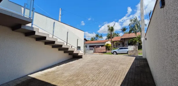 Sobrado com 3 Quartos à venda, 263m² no Velha Central, Blumenau