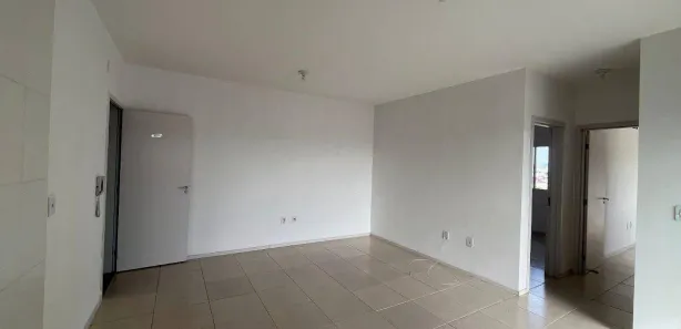 Apartamento com 2 Quartos para alugar, 64m² no Centro, Navegantes