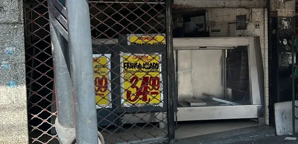 Loja / Salão / Ponto Comercial à venda, 43m² no Vila Meriti, Duque de Caxias
