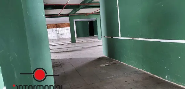 Loja / Salão / Ponto Comercial com 3 Quartos para alugar, 540m² no Águia da Castelo, Boituva