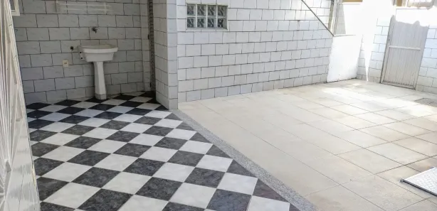Casa de Vila com 2 Quartos para alugar, 58m² no Centro, Nilópolis