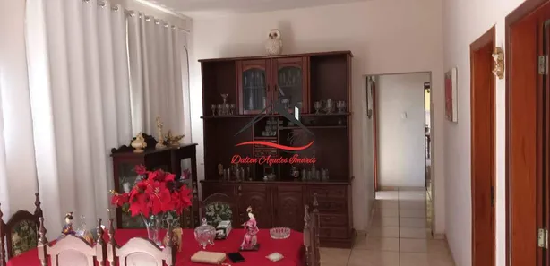 Casa com 4 Quartos para alugar, 193m² no São Pedro, Ribeirão das Neves