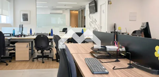 Conjunto Comercial / Sala com 3 Quartos à venda, 120m² no Vila da Serra, Nova Lima