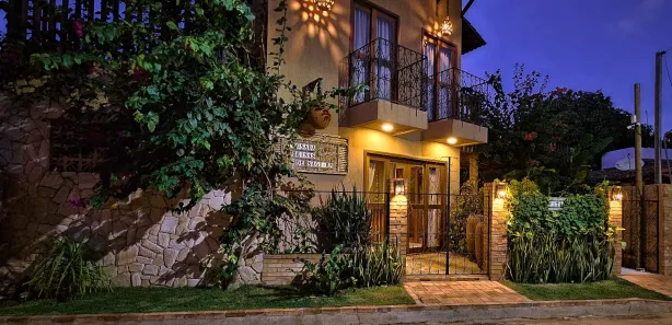 Hotel / Motel / Pousada com 11 Quartos à venda, 570m² no , Baía Formosa