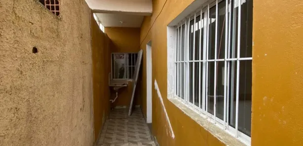 Sobrado com 2 Quartos para alugar, 48m² no Itororó, Embu-Guaçu
