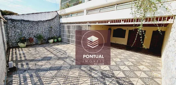 Sobrado com 4 Quartos à venda, 450m² no Taguatinga Norte, Brasília