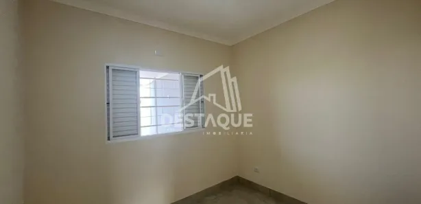 Casa com 2 Quartos para alugar, 150m² no , Regente Feijó