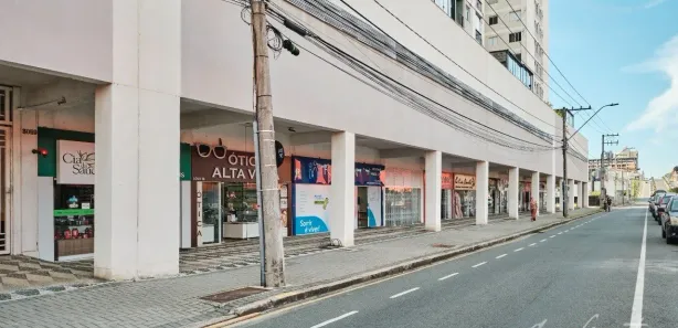 Conjunto Comercial / Sala para alugar, 37m² no Bacacheri, Curitiba