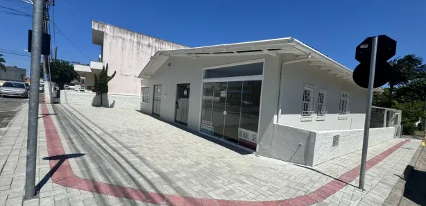 Loja / Salão / Ponto Comercial para venda ou aluguel, 278m² no Centro, Penha