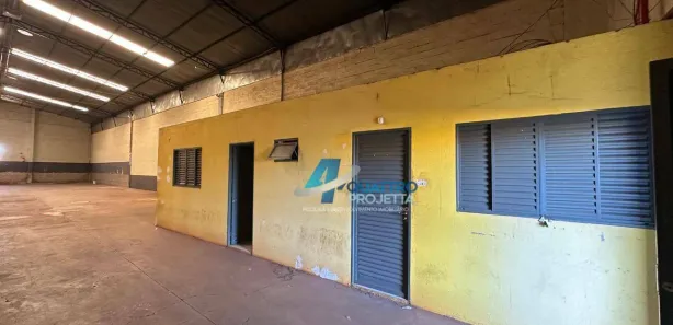 Galpão / Depósito / Armazém para alugar, 900m² no Jardim Ana Eliza, Cambé