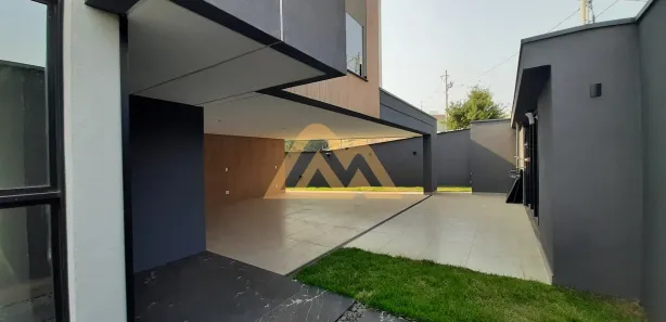 Sobrado com 4 Quartos à venda, 315m² no Parque Pinheiros, Poços de Caldas
