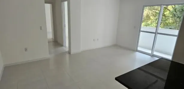 Apartamento com 2 Quartos para alugar, 70m² no Várzea do Ranchinho, Camboriú