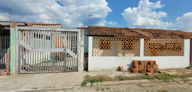 Casa com 2 Quartos à venda, 160m² no Timbu, Campina Grande do Sul