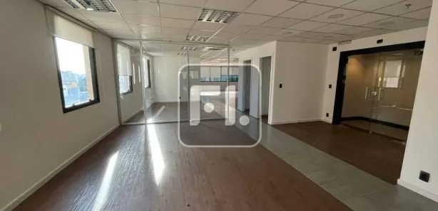 Conjunto Comercial / Sala para alugar, 356m² no Vila Olímpia, São Paulo