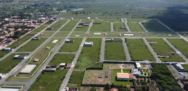 Terreno / Lote / Condomínio à venda, 317m² no Novo Horizonte, Feira de Santana