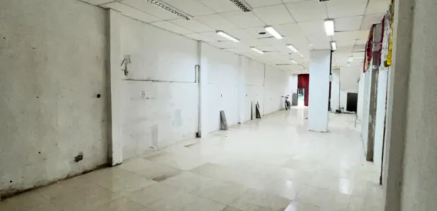 Loja / Salão / Ponto Comercial para alugar, 175m² no Centro, Magé
