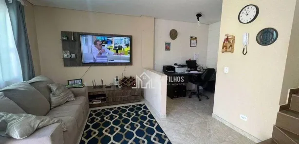 Sobrado com 3 Quartos à venda, 70m² no Vila São Tiago, Piraquara