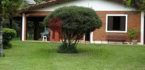 Fazenda / Sítio / Chácara com 3 Quartos à venda, 3000m² no , Sarapuí