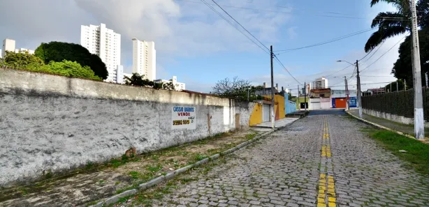 Terreno / Lote / Condomínio à venda, 445m² no Lagoa Nova, Natal