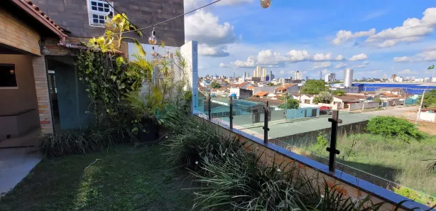 Casa com 5 Quartos para alugar, 270m² no Liberdade, Campina Grande