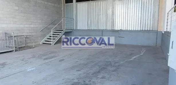 Galpão / Depósito / Armazém para alugar, 710m² no Santa Fé, Osasco