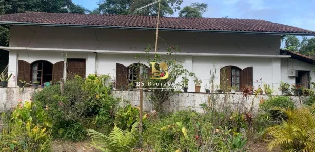 Fazenda / Sítio / Chácara com 3 Quartos à venda, 3000m² no Mury, Nova Friburgo