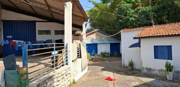 Galpão / Depósito / Armazém à venda, 1580m² no Vila Luzitana, São João da Boa Vista