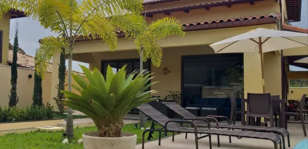 Casa de Condomínio com 4 Quartos para alugar, 252m² no Caravelas, Armação dos Búzios