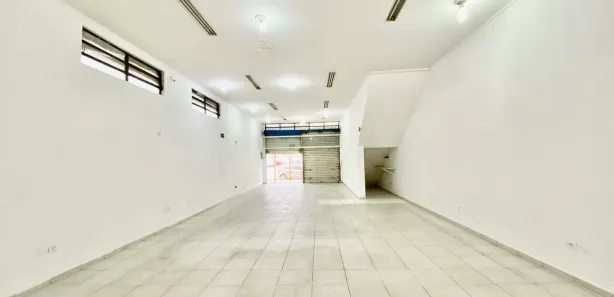 Galpão / Depósito / Armazém para alugar, 200m² no Ponta da Praia, Santos