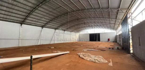 Galpão / Depósito / Armazém para alugar, 2118m² no Centro, Mirassol