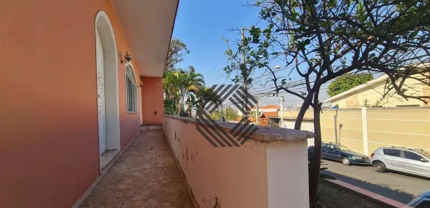 Sobrado com 3 Quartos para venda ou aluguel, 360m² no Jardim Santa Rosália, Sorocaba