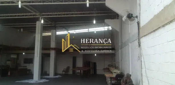 Galpão / Depósito / Armazém para venda ou aluguel, 500m² no Cidade de Deus, Rio de Janeiro