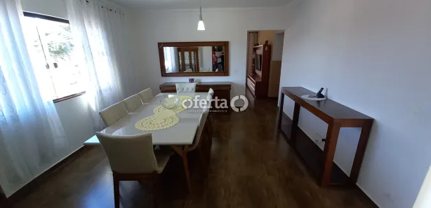 Sobrado com 3 Quartos à venda, 300m² no Centro, Contenda
