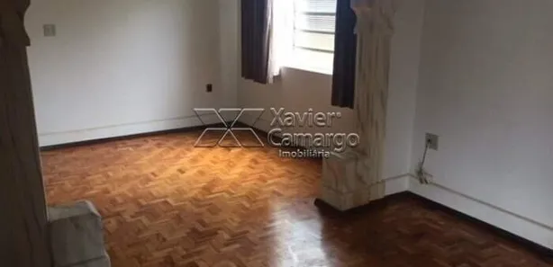 Casa com 5 Quartos à venda, 252m² no Centro, Santa Gertrudes