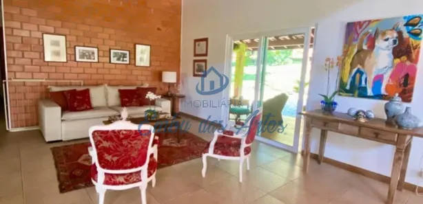 Fazenda / Sítio / Chácara com 4 Quartos para venda ou aluguel, 686m² no Jardim dos Ipês, Embu das Artes