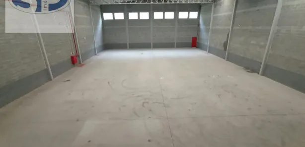 Galpão / Depósito / Armazém para alugar, 600m² no Jardim das Cerejeiras, Arujá