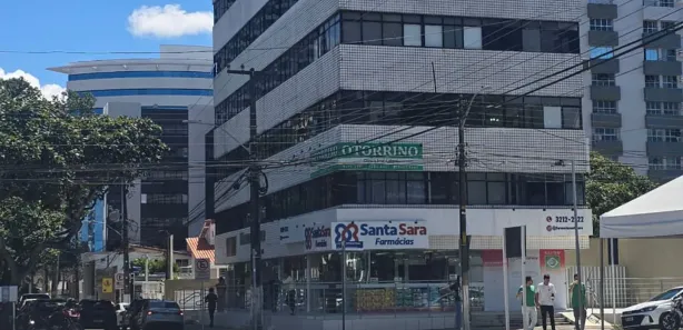 Loja / Salão / Ponto Comercial à venda, 70m² no Tirol, Natal