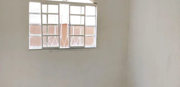 Casa de Vila com 2 Quartos para alugar, 50m² no Trindade, São Gonçalo