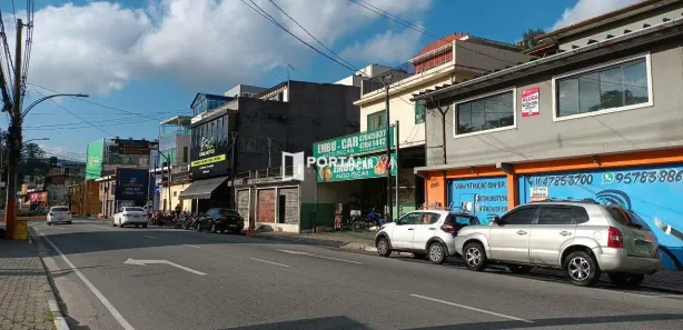 Casa Comercial para alugar, 231m² no Tingidor, Embu das Artes