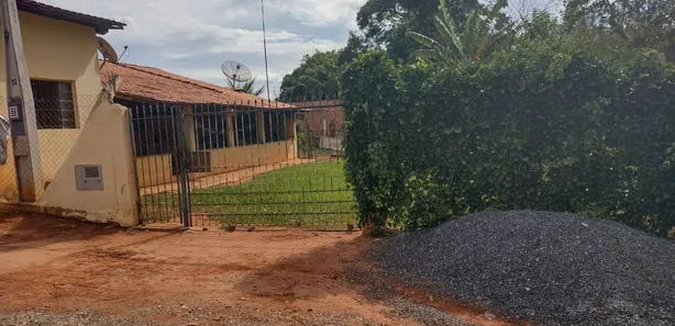 Fazenda / Sítio / Chácara com 2 Quartos à venda, 100m² no , Alambari