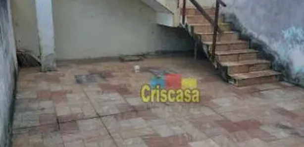 Sobrado com 2 Quartos para alugar, 204m² no Loteamento Extensão do Serramar, Rio das Ostras