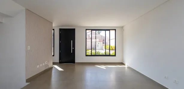 Sobrado com 3 Quartos para alugar, 157m² no Jardim Social, Curitiba