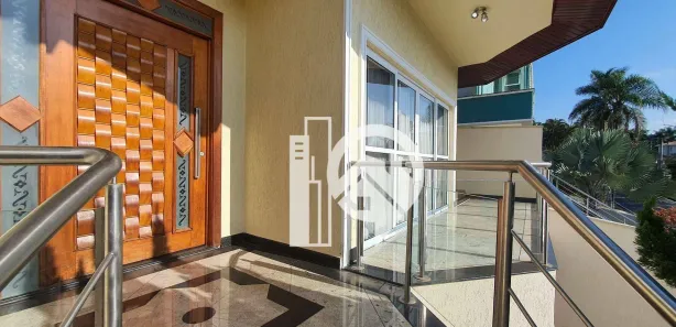 Casa de Condomínio com 5 Quartos à venda, 371m² no Arujá Country Club, Itaquaquecetuba