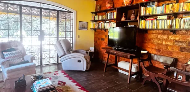 Casa com 5 Quartos para alugar, 415m² no Araras, Petrópolis