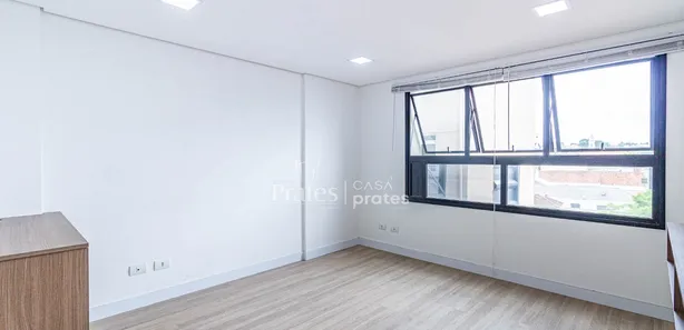 Conjunto Comercial / Sala à venda, 22m² no Centro, Curitiba