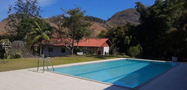 Fazenda / Sítio / Chácara com 5 Quartos à venda, 108000m² no , Bom Jardim