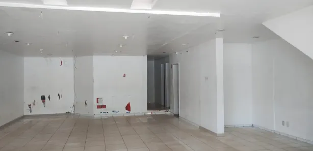 Loja / Salão / Ponto Comercial para alugar, 106m² no Santa Clara, Santarém